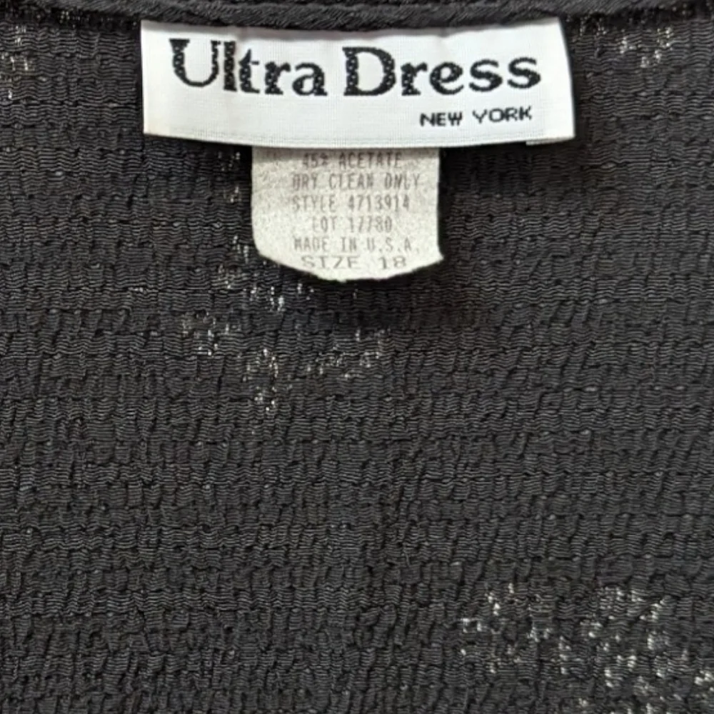 ULTRA Dress NY White Floral & Embroidery on Black Tie-Behind Plus Dress (18) - Picture 3 of 6